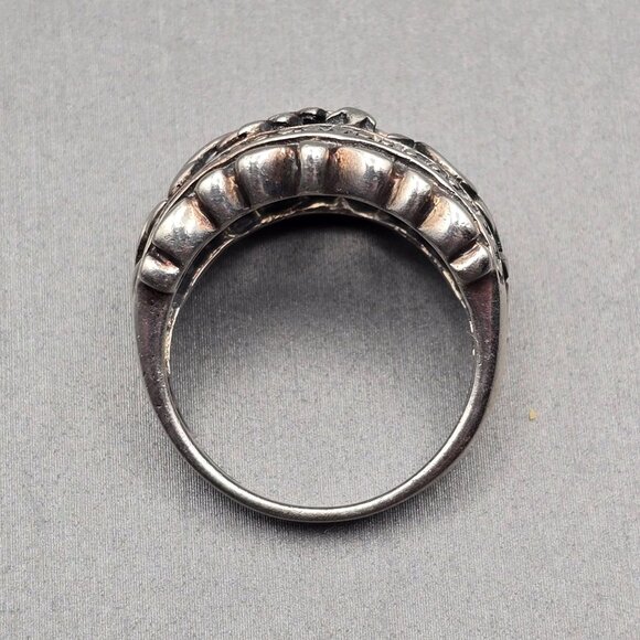 VTG Sterling Silver Floral Dome Ring Size 7.5 Ornate Scrollwork Ribbed Edge 6g - Picture 3 of 8